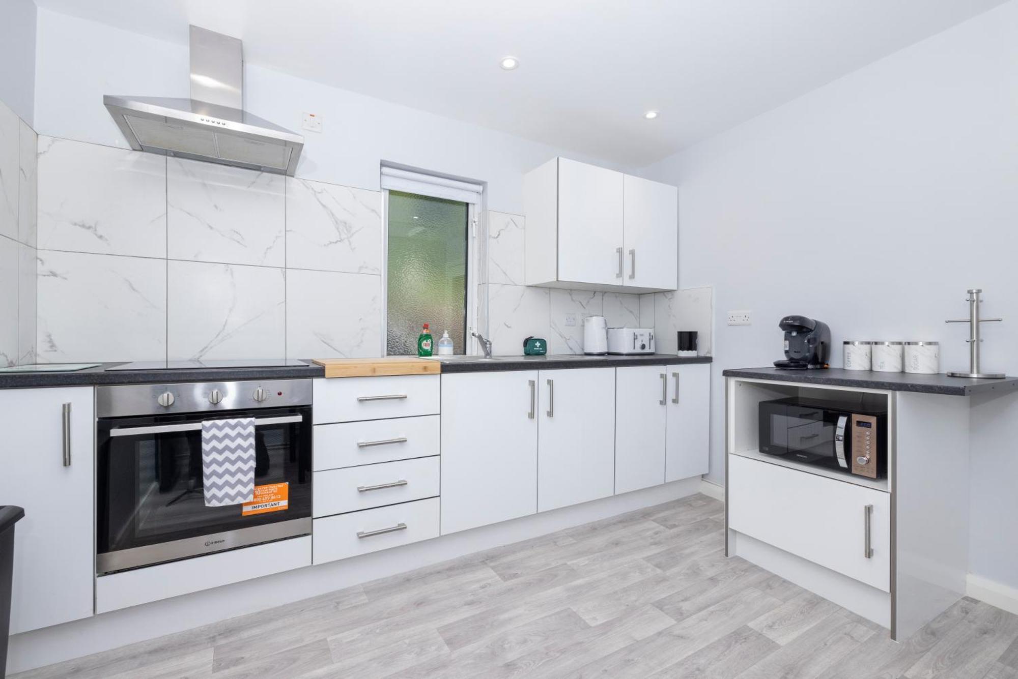 Modern 2 Bed Apartment Enniskillen Ngoại thất bức ảnh